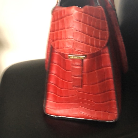 Michael kors beautiful red reptile bag purchased from the runway collection - Picture 2 of 6